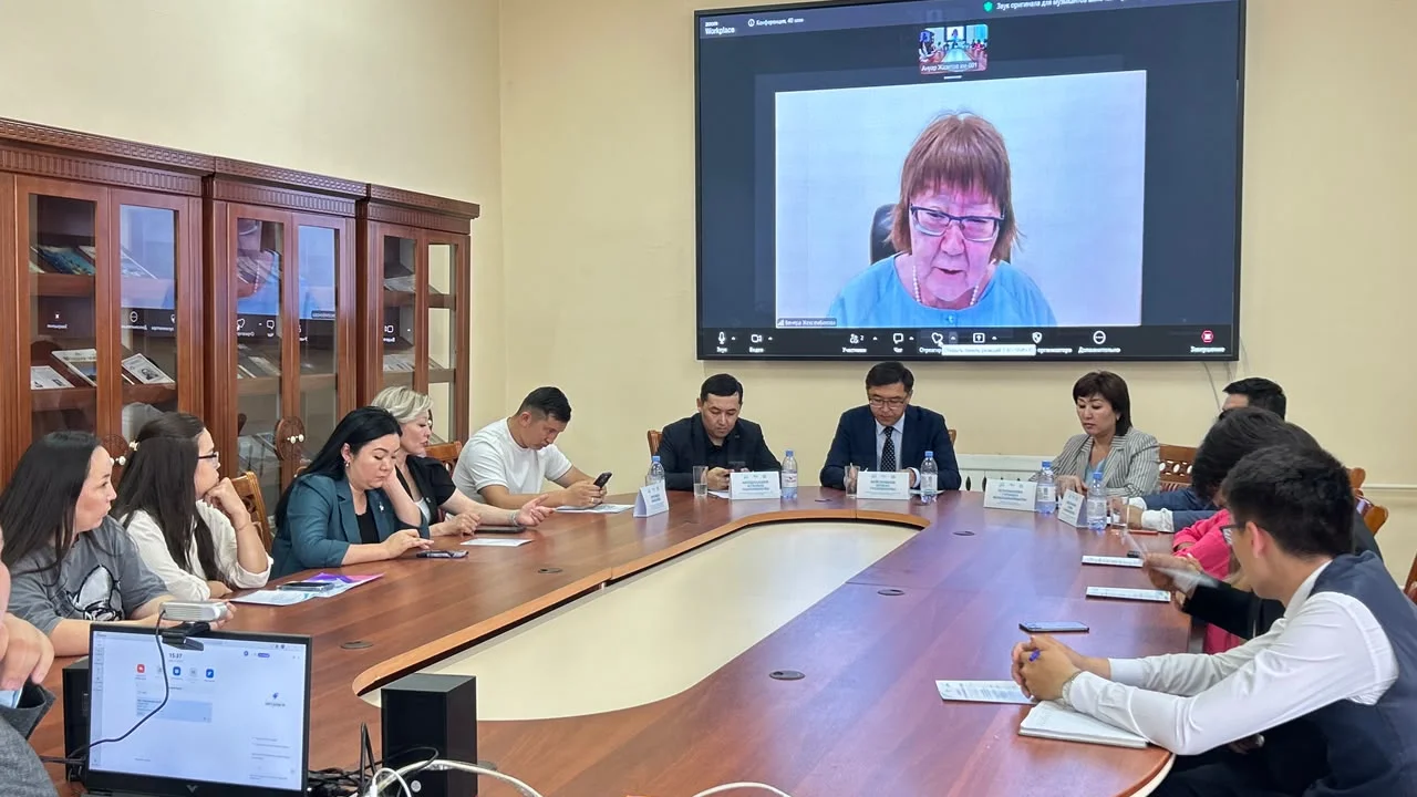 Абай облысында «Жас сайлаушылар мектебі: сайлау мәдениеті» тақырыбында кездесу өтті