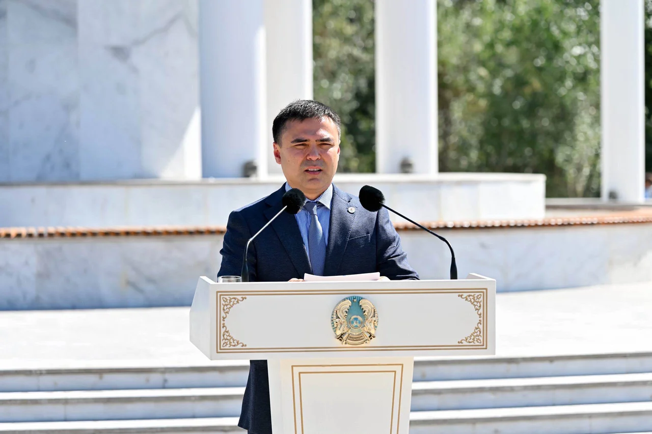Абай күнінде Семейде жаңа Рәміздер алаңы ашылды