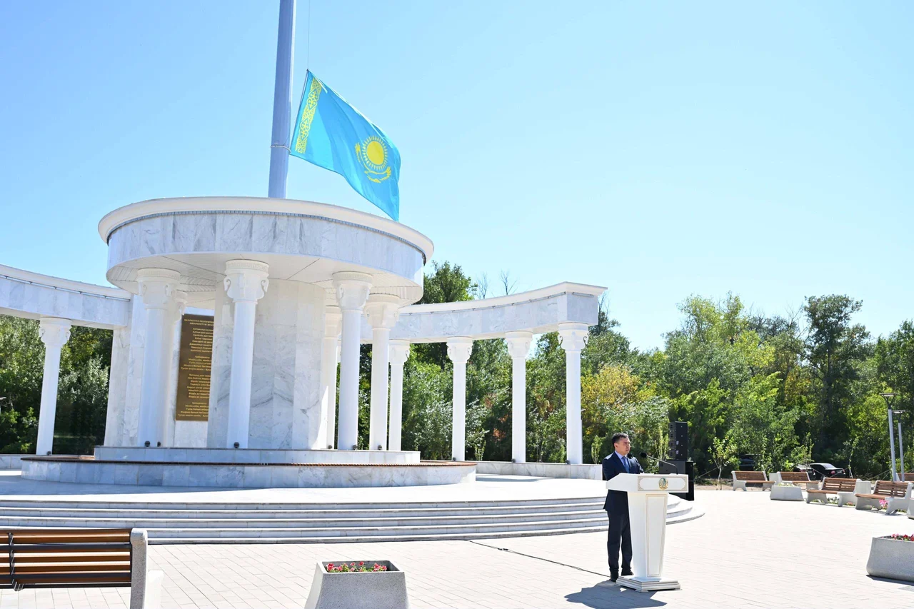 Абай күнінде Семейде жаңа Рәміздер алаңы ашылды
