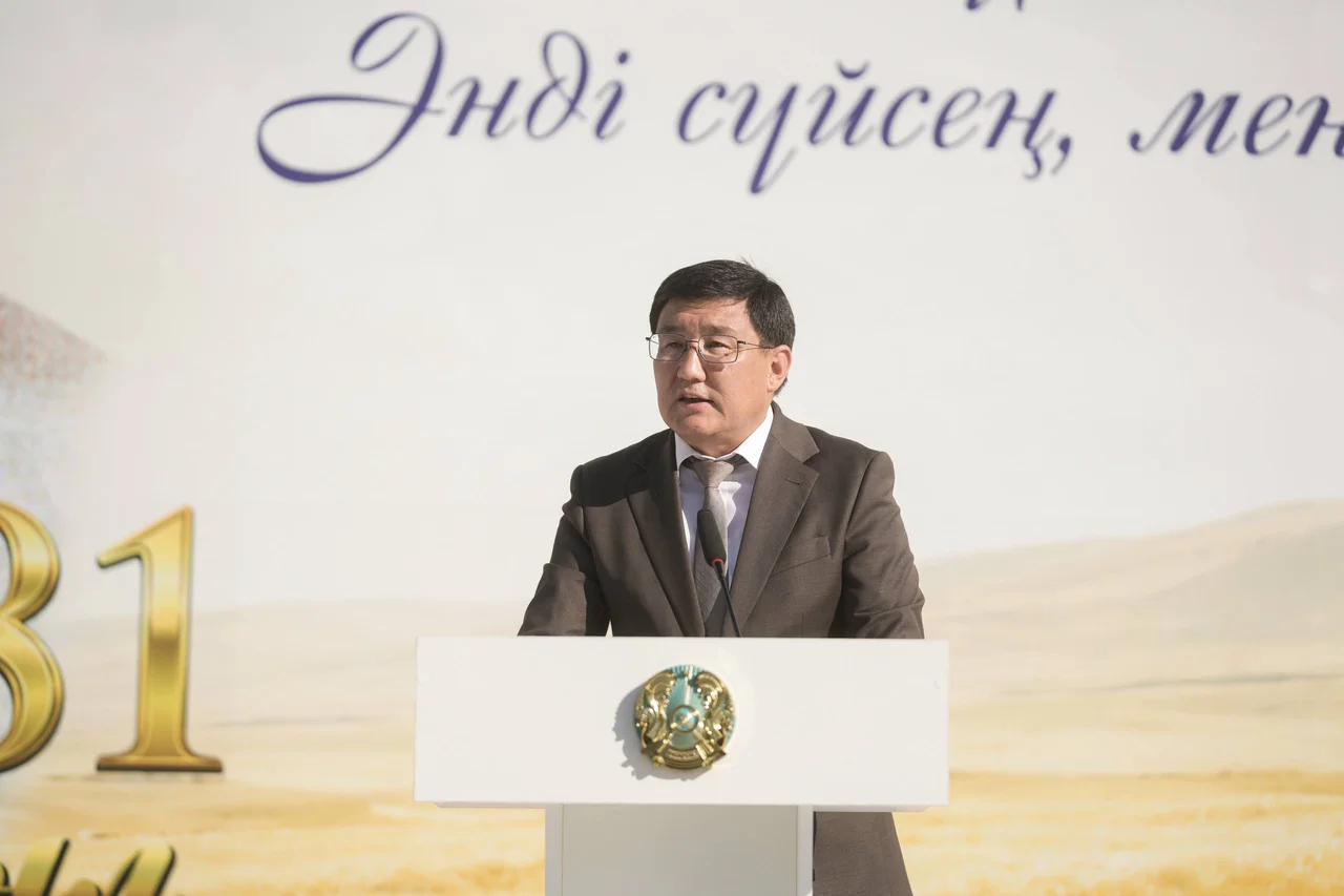 Семейде Абай күніне арналған қалалық ән фестивалі өтті