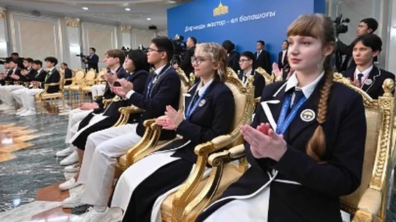 Президент: «Казахстан – страна с исключительно одаренной молодежью, которая достигла высоких результатов во всех смыслах, особенно в образовании»