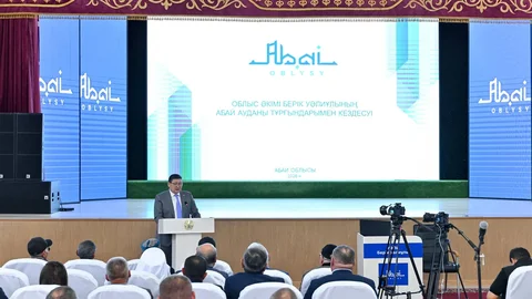 Облыс әкімі Абай ауданының тұрғындарымен кездесті