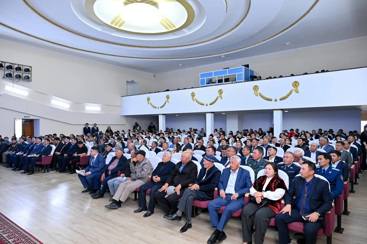 Облыс әкімі Абай ауданының тұрғындарымен кездесті