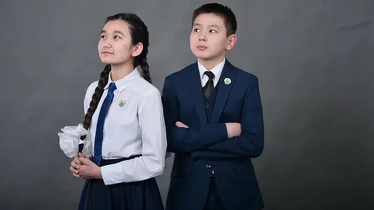 Оқушының сырт келбеті: тәртіп пе, шектеу ме?