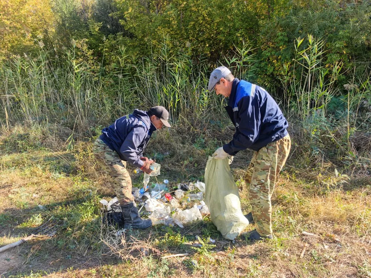 Более 465 тонн мусора убрано с территорий водных объектов и гидросооружений в ходе общенационального субботника в рамках инициативы «Таза Қазақстан»