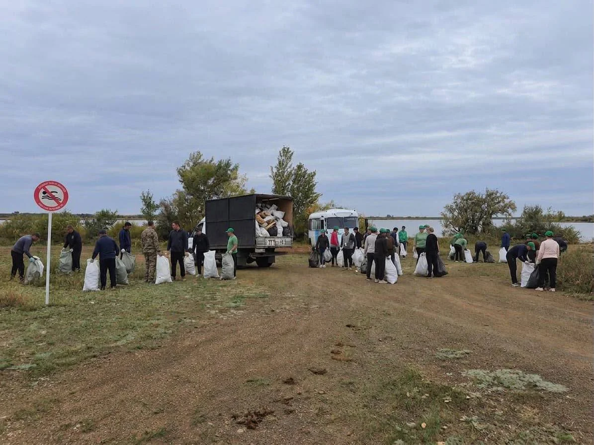 Более 465 тонн мусора убрано с территорий водных объектов и гидросооружений в ходе общенационального субботника в рамках инициативы «Таза Қазақстан»