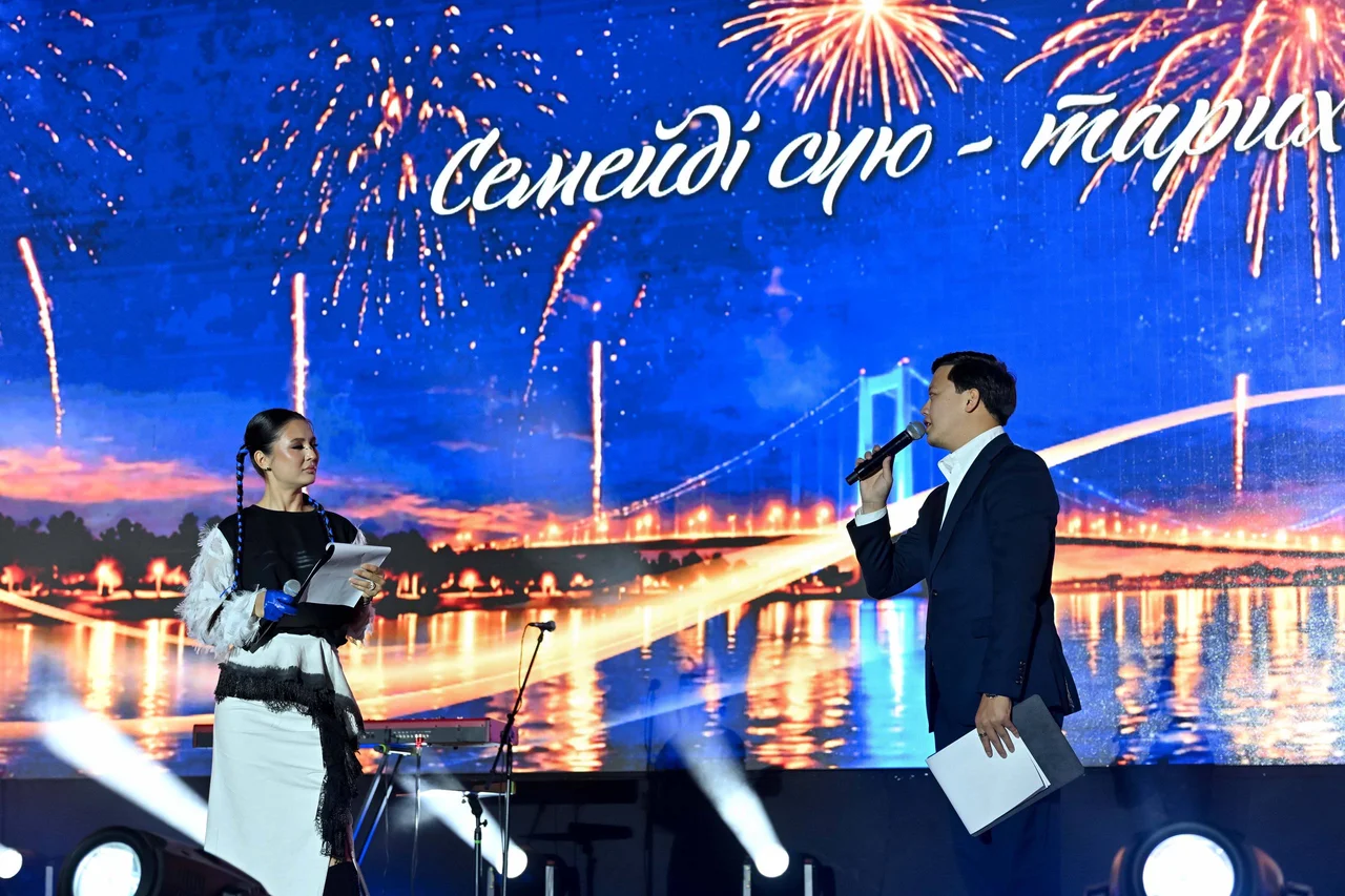 «Семейді сүю – тарихқа бас ию»: Семейде Қала күні кең көлемде аталып өтті