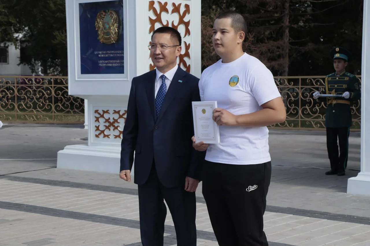 Павлодарская область поддержала новую армейскую традицию «Сарбаз жолы»