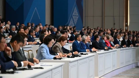 Мемлекет басшысы қағаз жүзінде ғана бар «сервистік» ұйымдарды тексеруді тапсырды