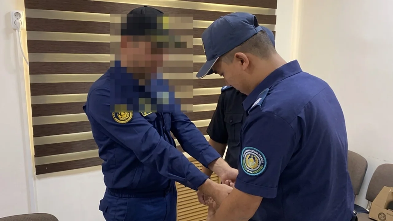 Пять должностных лиц Минобороны РК задержаны по делу о гибели военнослужащих на Каспии