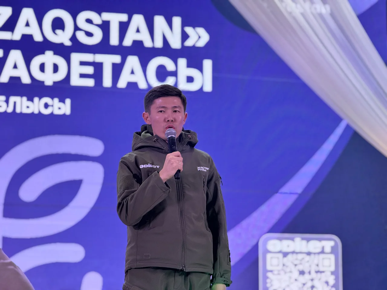 Абай облысында «Таза Qazaqstan» эстафетасы аясында 487 шақырым жол тазартылып, 40 тоннаға жуық қоқыс жиналды