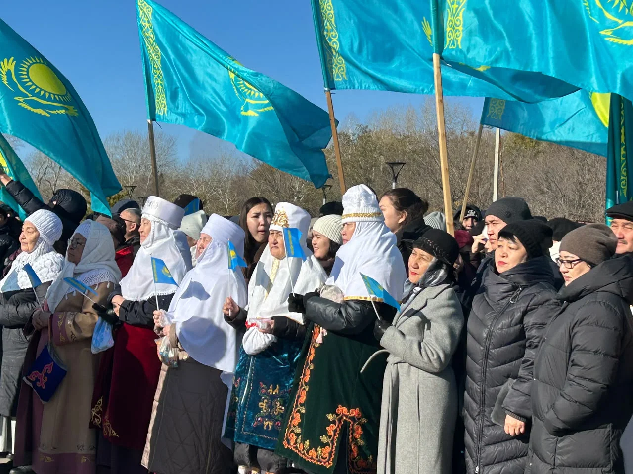 Абай елінде Республика күні: Көк Ту көкте қалықтап, елдік рух асқақтады