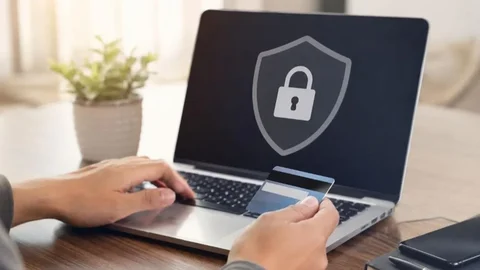5 млн теңгеге дейінгі несиені кешіруге уәде берген алаяқтар ұсталды