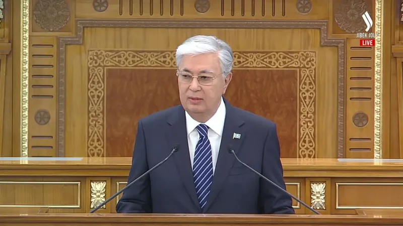 Президент: Следует всемерно утверждать в обществе идеологию закона и порядка