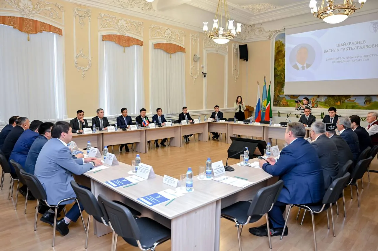 Бизнес өкілдері Татарстан Республикасының Сауда-өнеркәсіп палатасында тәжірибе алмасты