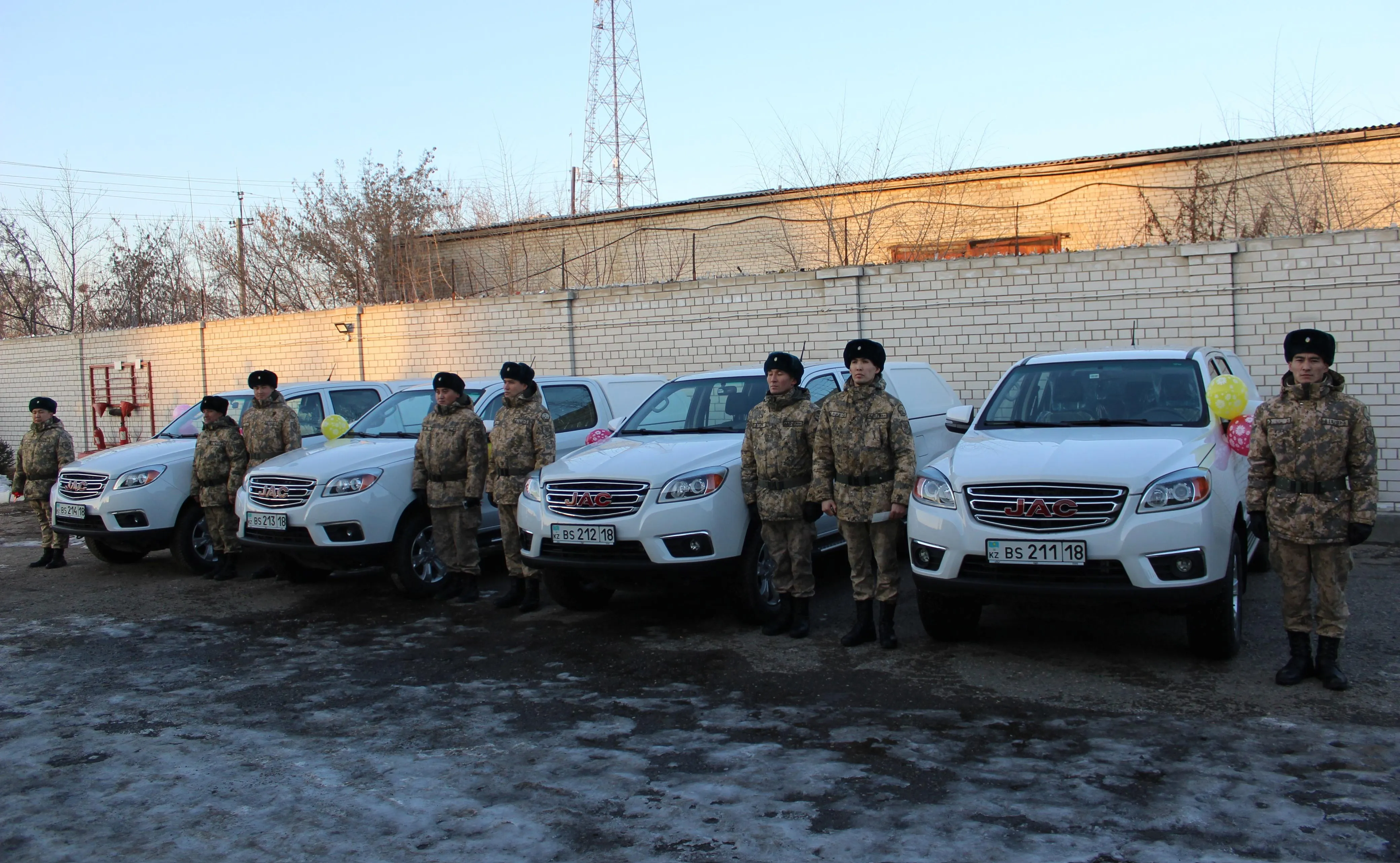 ҚР ҰҚК Шекара қызметі Абай облысы бойынша департаментіне қарасты “Семей” шекара басқармасына жаңа көліктер табысталды