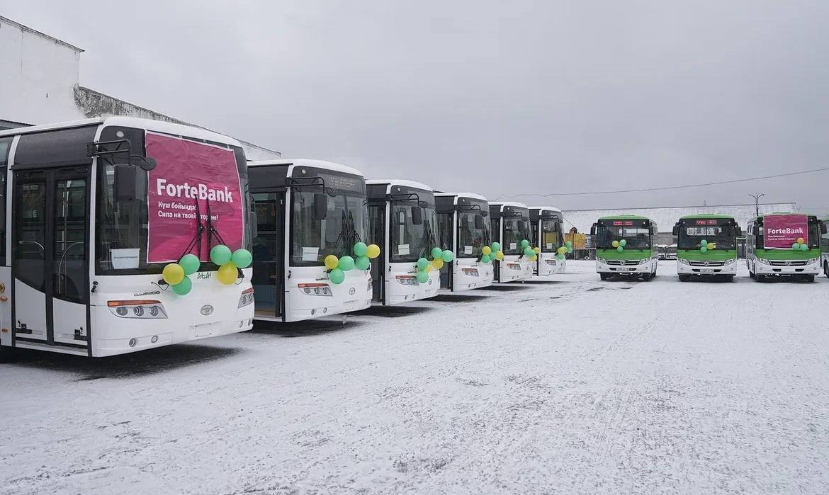 Семей қаласының автопарктері жаңа автобустармен толықты