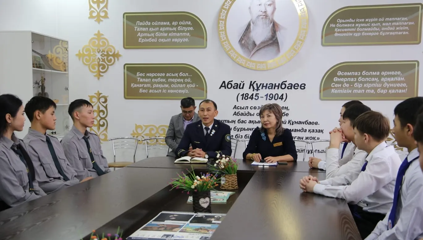 Абай облысында колледж түлектері студенттер мен педагогтерге шеберлік сабақтарын өткізді