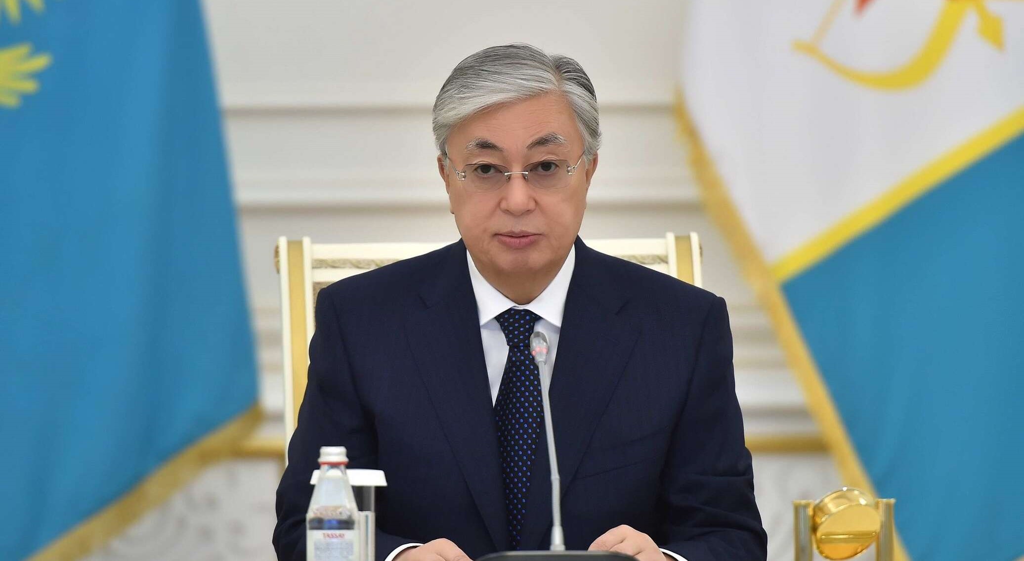 Токаев поздравил представителей СМИ с Национальным днем печати