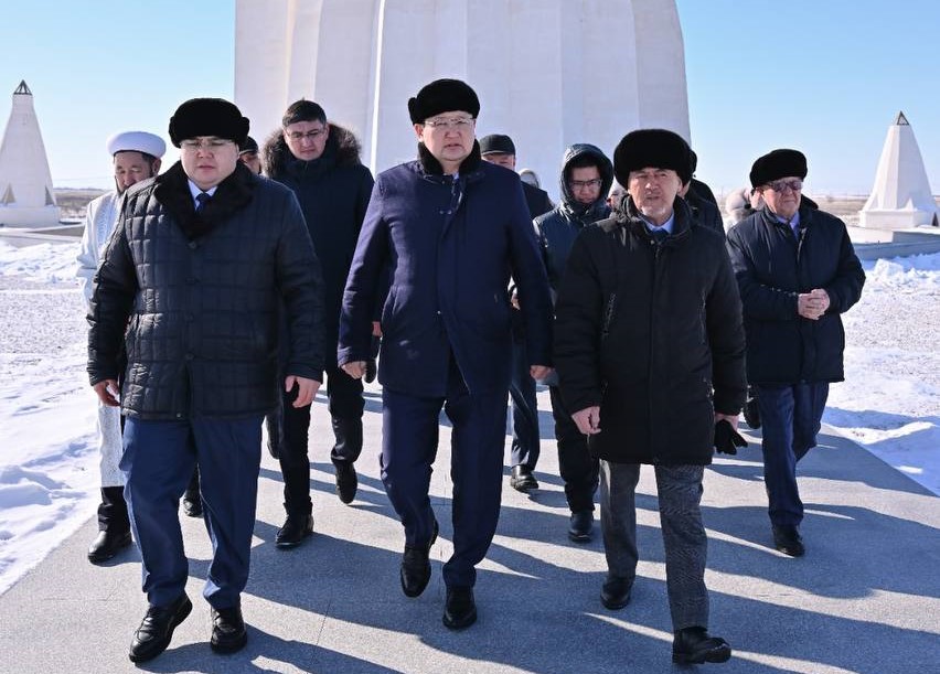 Облыс әкімі аудандарға жұмыс сапарын Абай ауданынан бастады