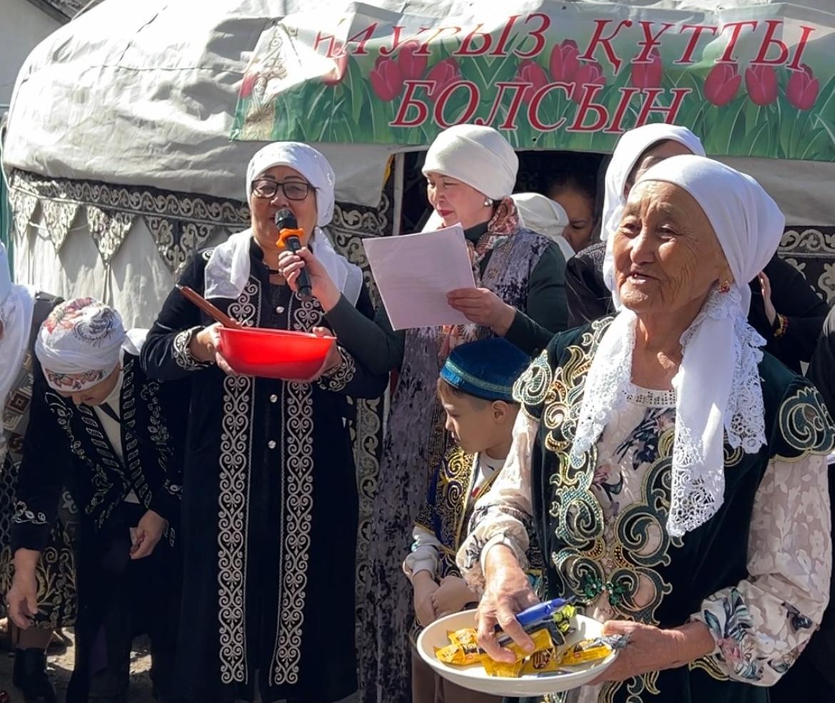 Жители улицы Бозтаева, 128 отметили праздник Наурыз