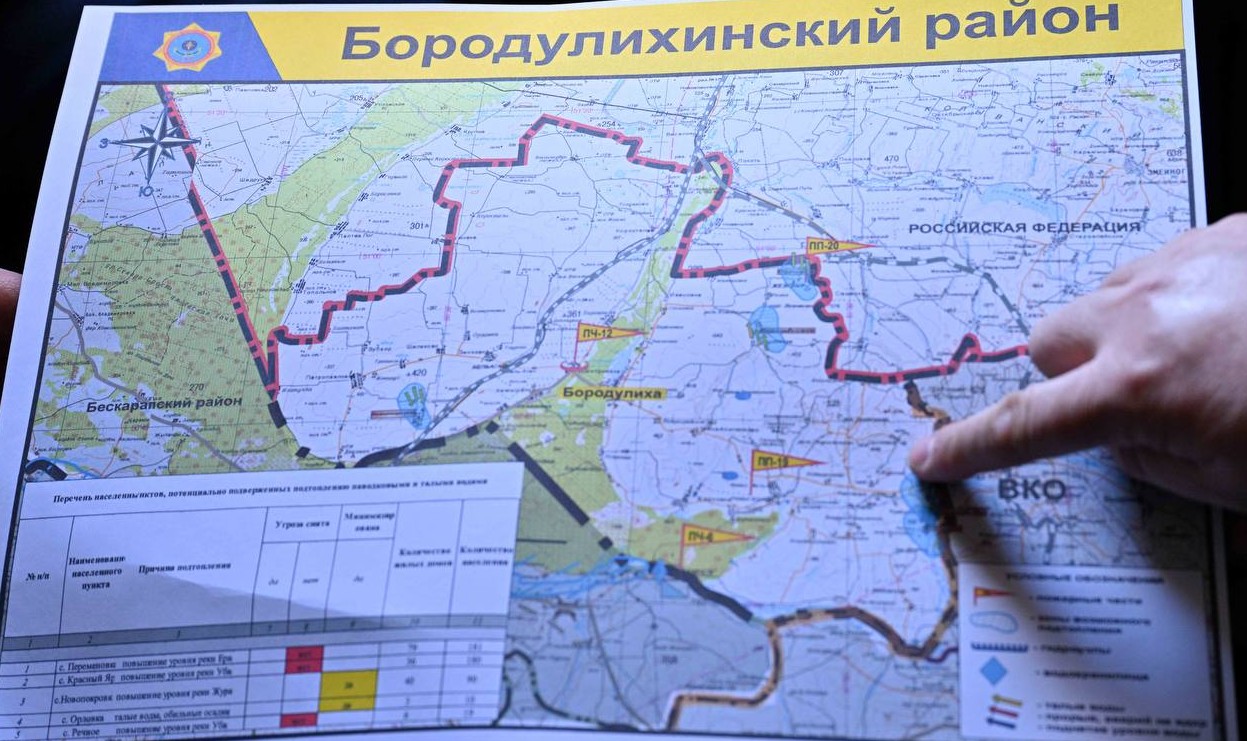 Облыс әкімі Бородулиха ауданының Красный Яр ауылындағы жағдайды бақылады