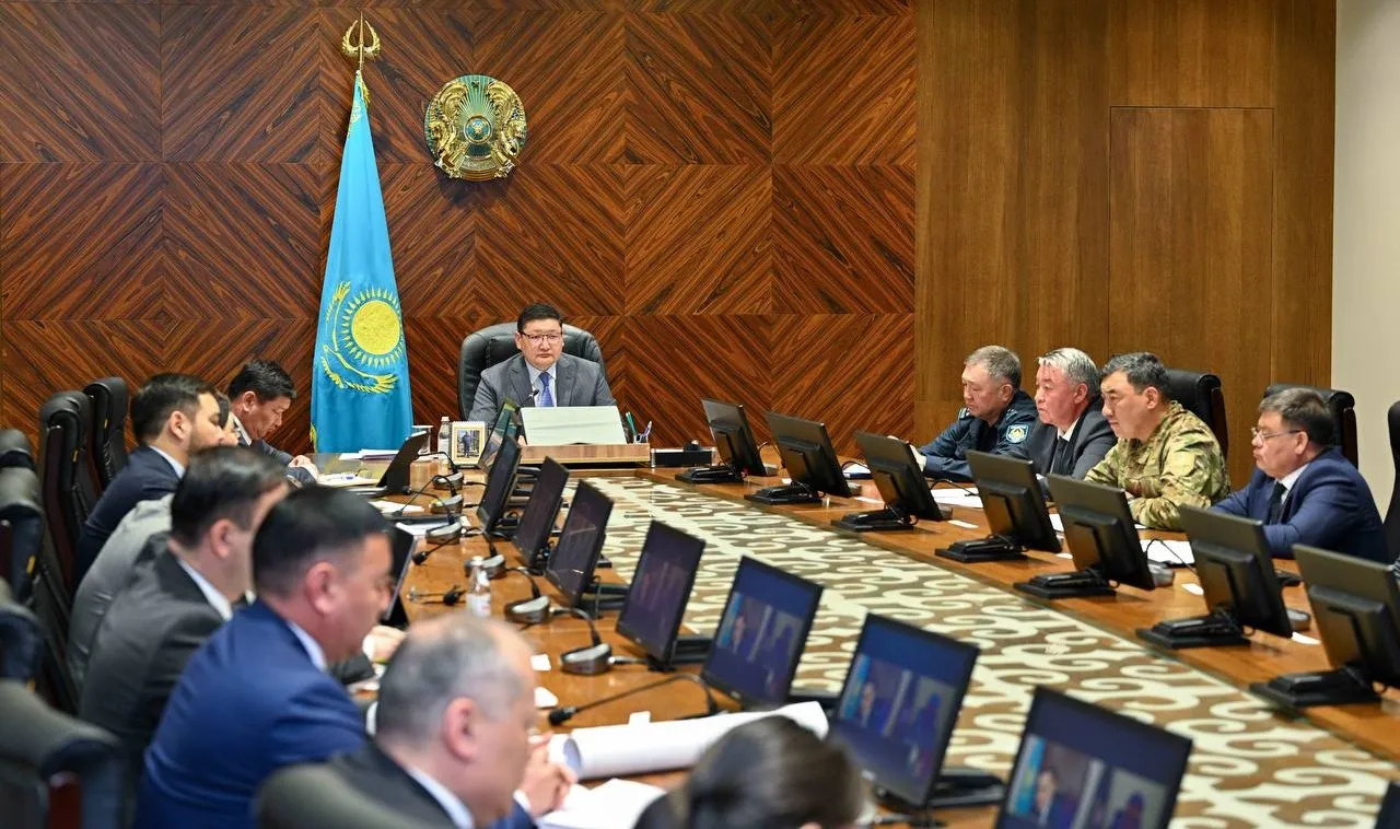 В области Абай обсуждены вопросы развития побережья озера Алаколь 