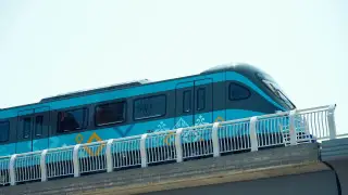 Астанада алғашқы LRT вагондары рельске қойылды