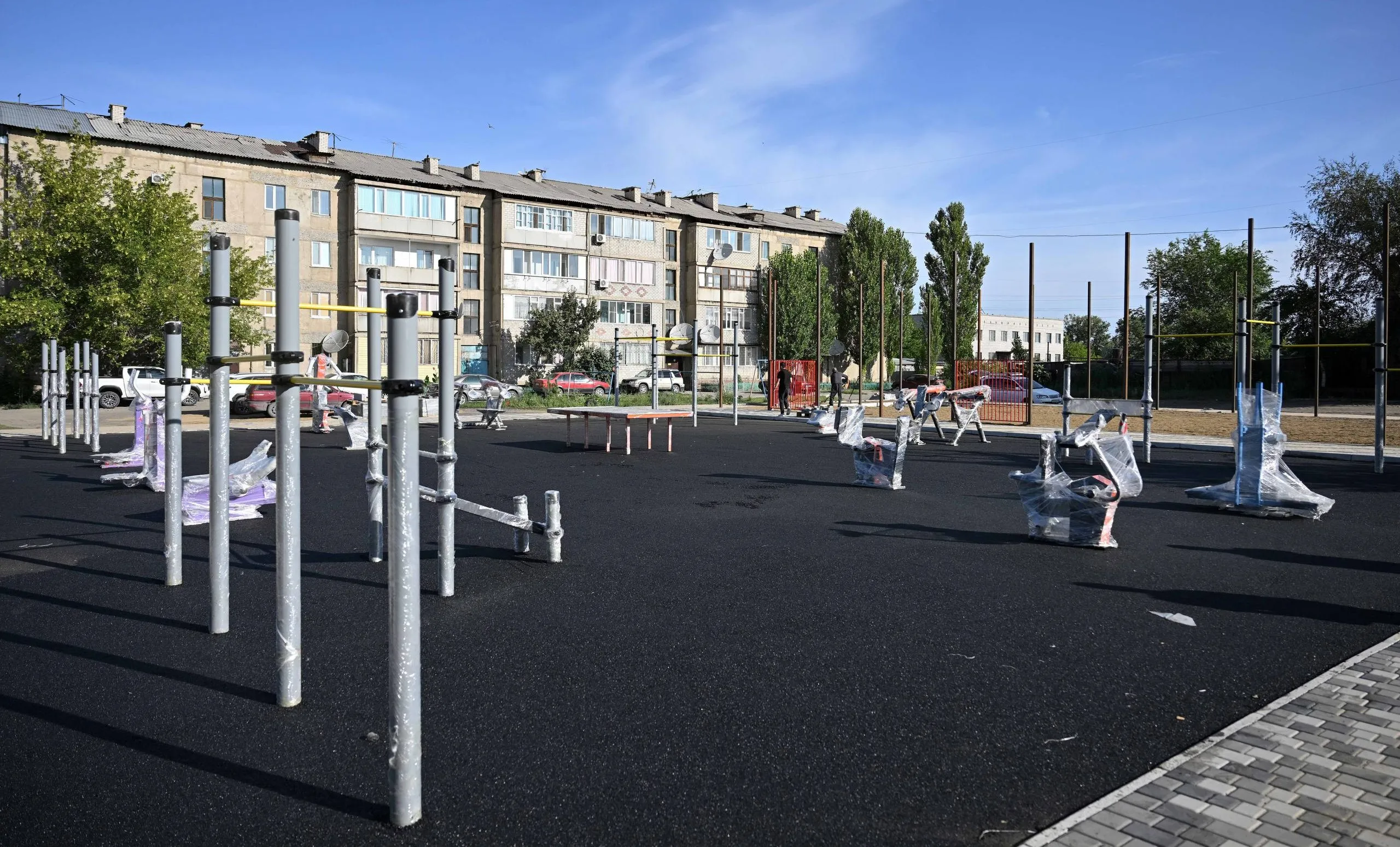 Биыл Семей қаласындағы 40 аулаға асфальт төселеді 