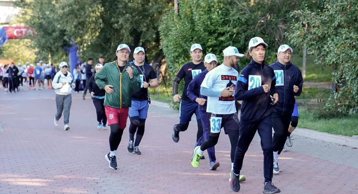 Семей қаласында 3 шақырымға жүгіру өтті