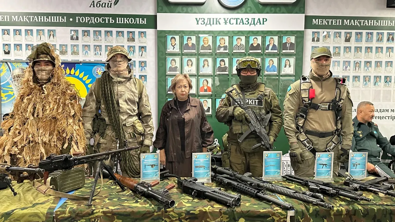В Семее прошёл городской обмен опытом по военно-патриотическому воспитанию школьников