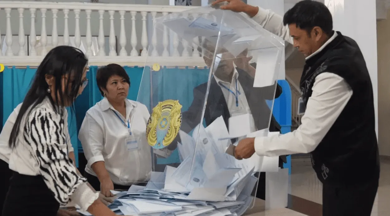 Политолог назвал выборы акима Семея шагом к политической зрелости общества