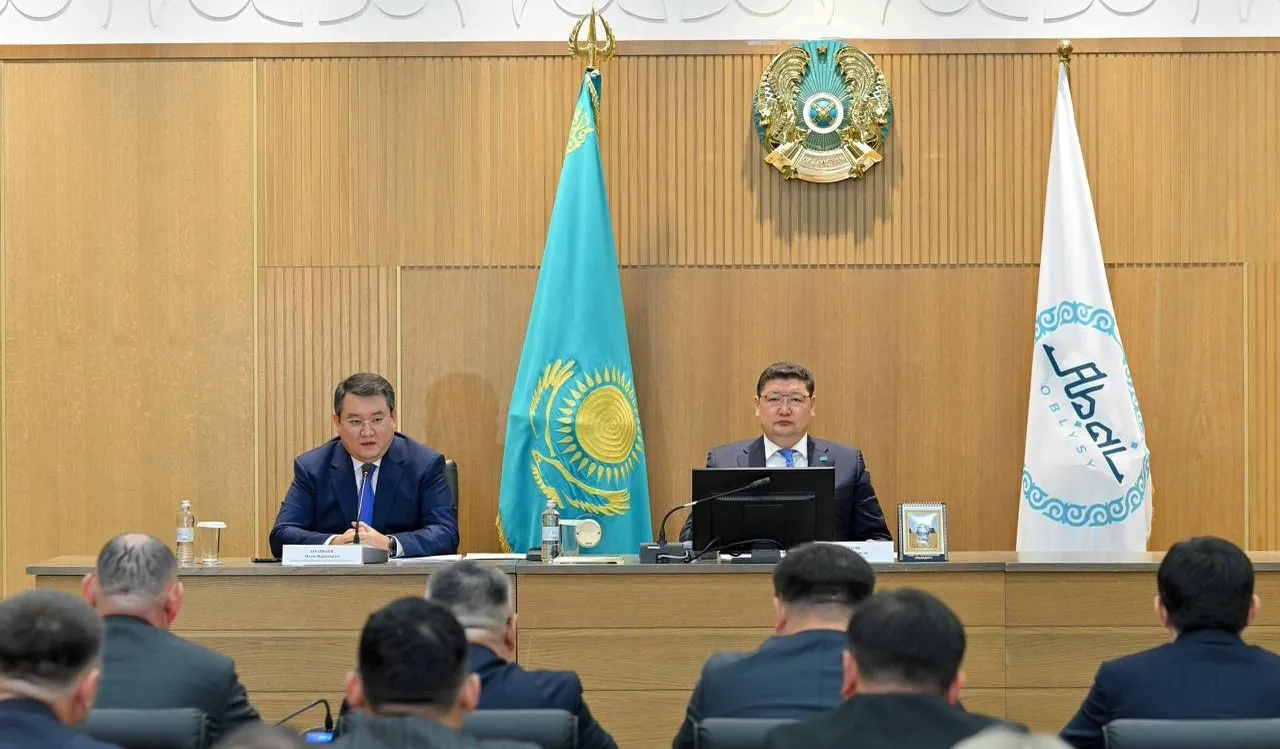 Абай облысында Президент Жолдауын жүзеге асыру жөнінде кездесу өтті