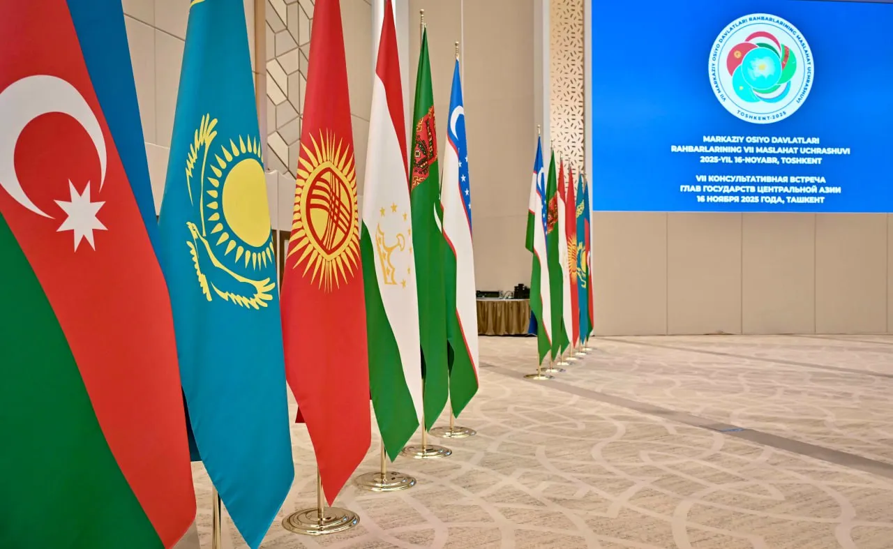 Қасым-Жомарт Тоқаев жиынға қатысушылар назарын сирек кездесетін металдарды өндіру және өңдеу саласындағы ықпалдастық перспективасына аударды