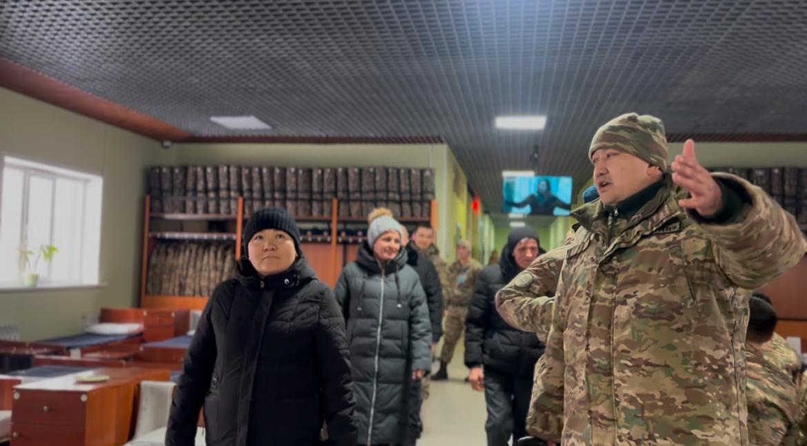 Ұлттық ұланның Курчатовтағы әскери бөлімінде ата-аналарға арналған ашық есік күні өтті