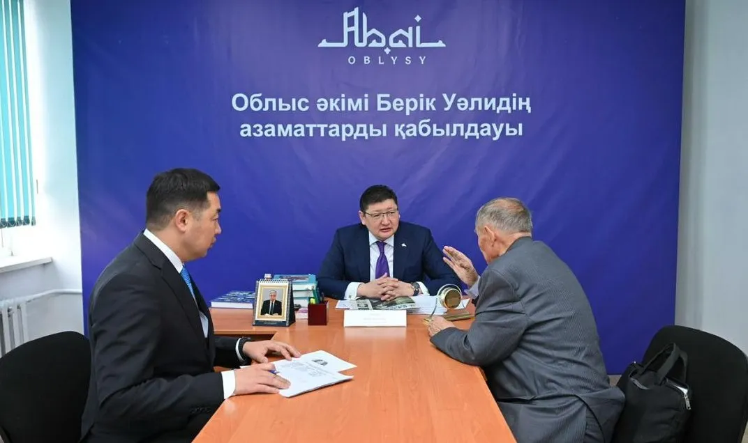 Облыс әкімі Жаңасемей ауданы тұрғындарын жеке мәселелері бойынша қабылдады