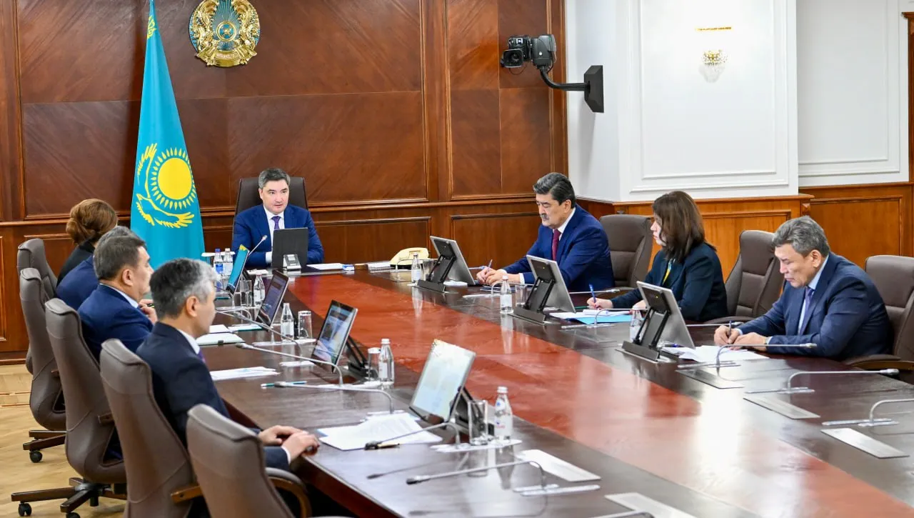 Инициатива Президента «Таза Қазақстан»: Премьер-министр взял на контроль работу госорганов