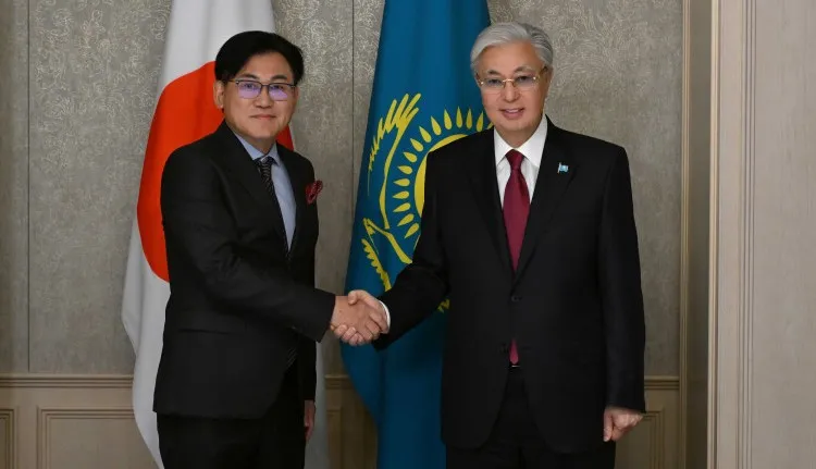 Касым-Жомарт Токаев принял главу компании Rakuten Group Хироши Микитани