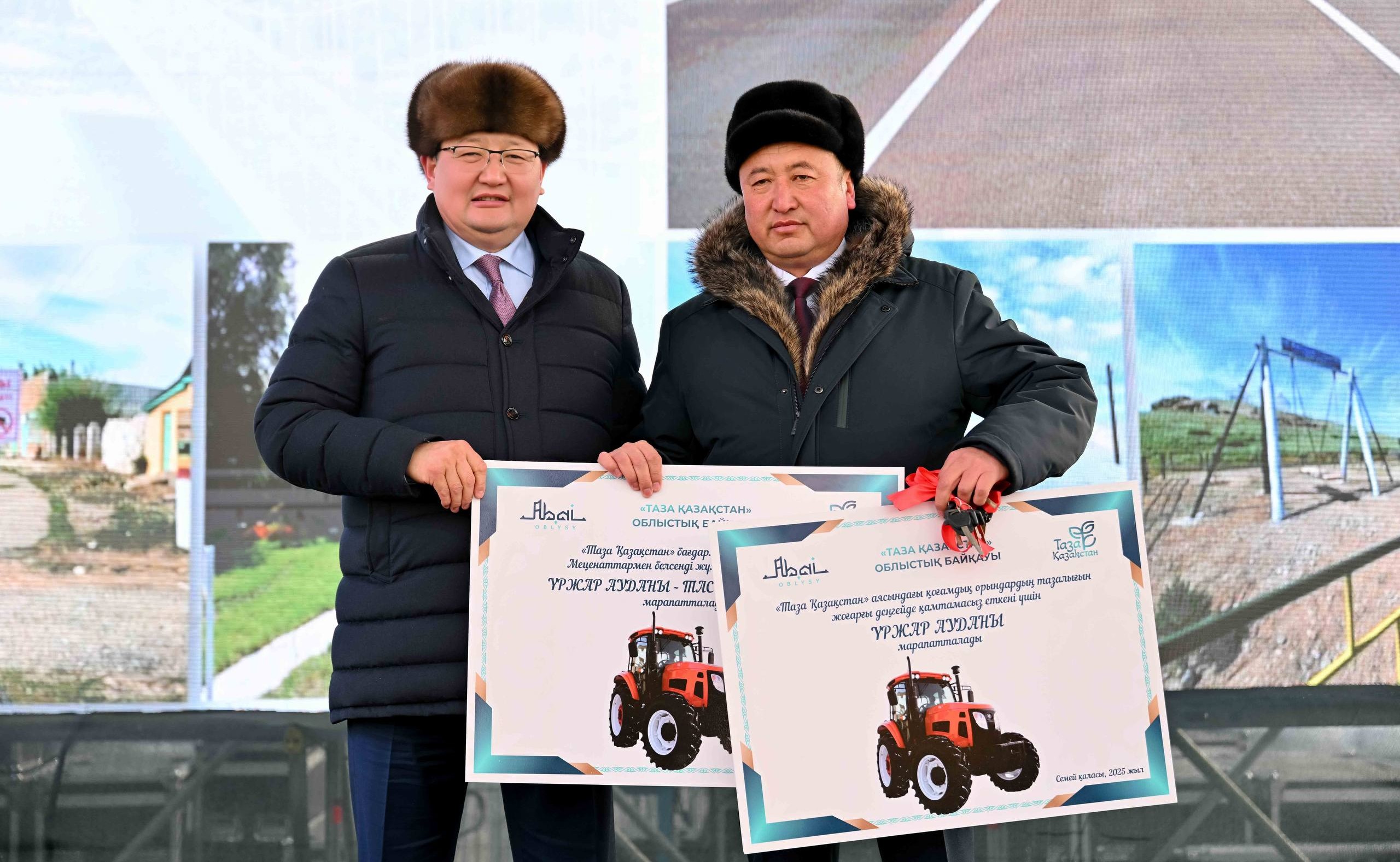 «Таза Қазақстан»:Абай облысында үлгілі ауылдарға жаңа техника табысталды