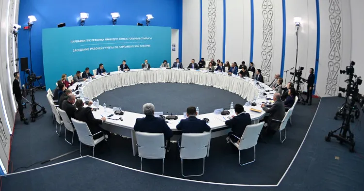 Жаңа Парламенттің негізгі мемлекеттік институттардың қызметін қамтамасыз етудегі өкілеттіктері талқыланды
