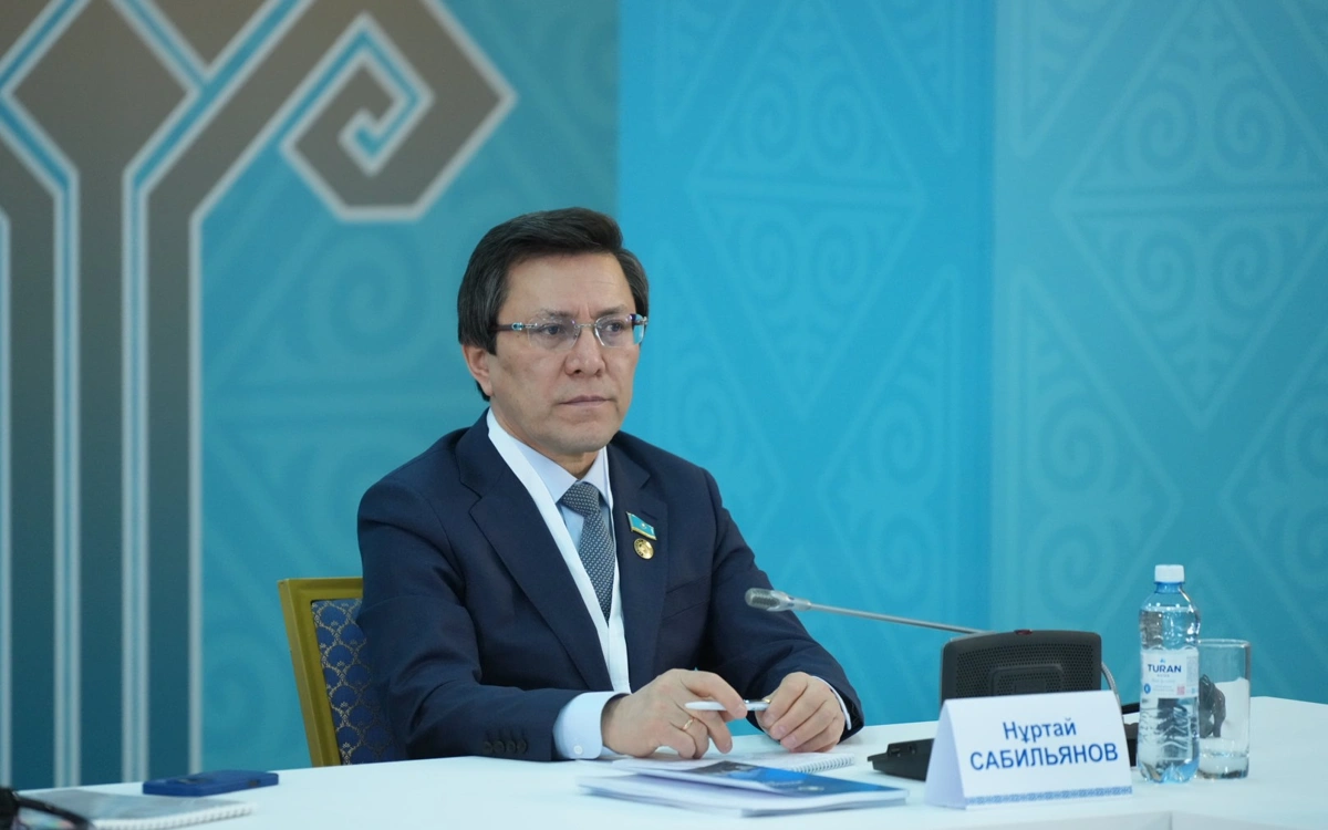 Пайызы тым жоғары: Құрылтайда кәсіпкерлікке жеңілдетілген несие жүйесін енгізу ұсынылды
