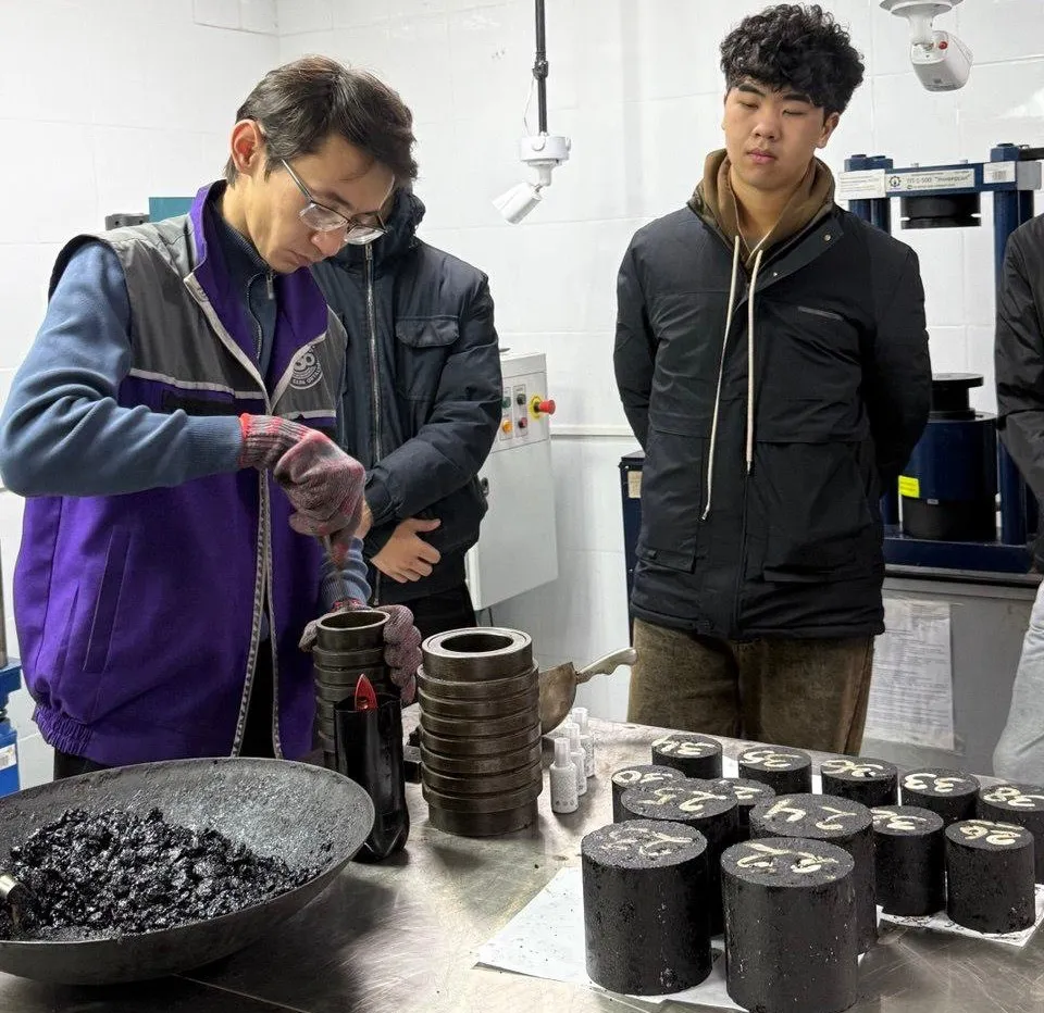 Абай облысында жол нысандарынан 600-ден астам сапасыз сынама анықталды