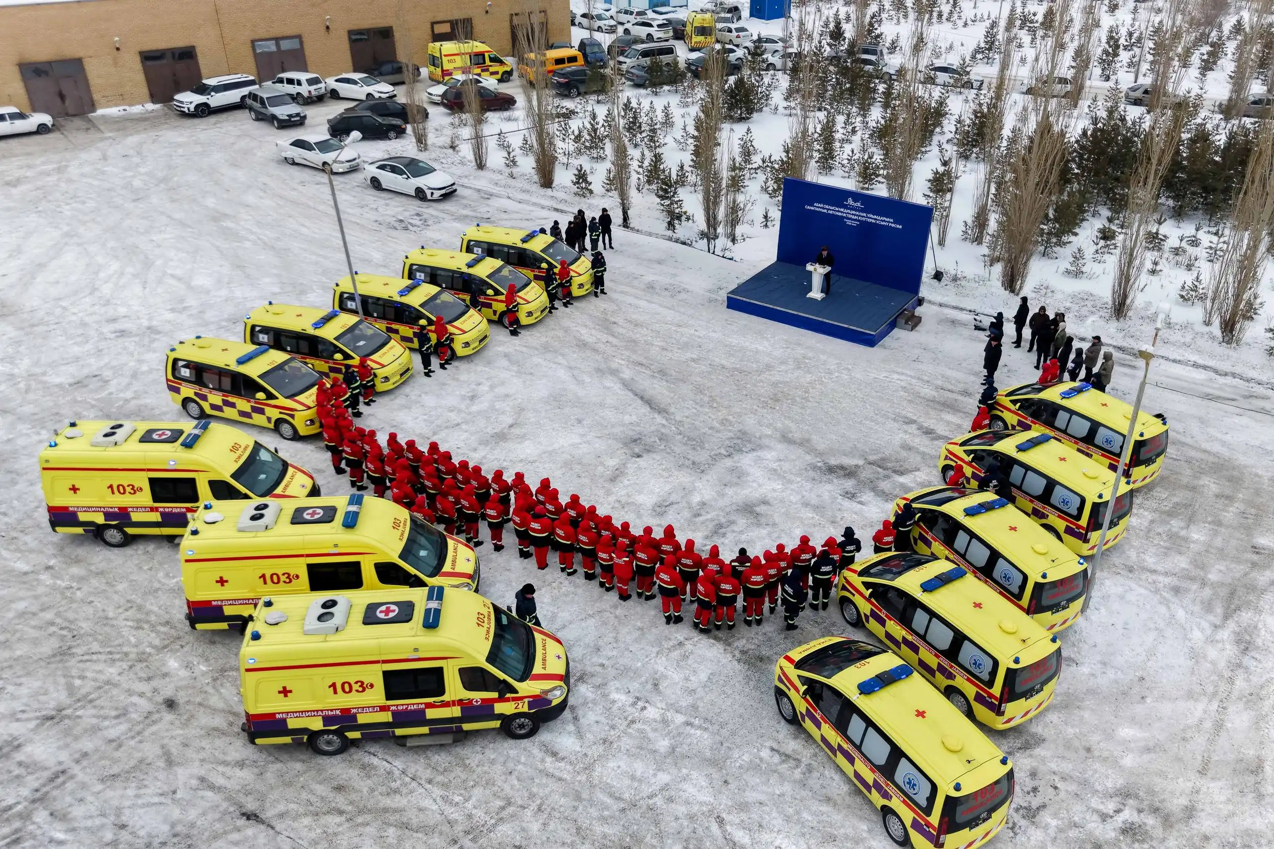 Станция скорой медицинской помощи города Семей получила новые санитарные автомобили