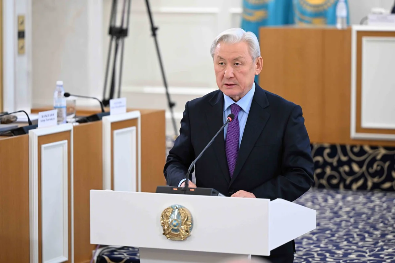 Принципы научной деятельности должны быть регламентированы Конституцией