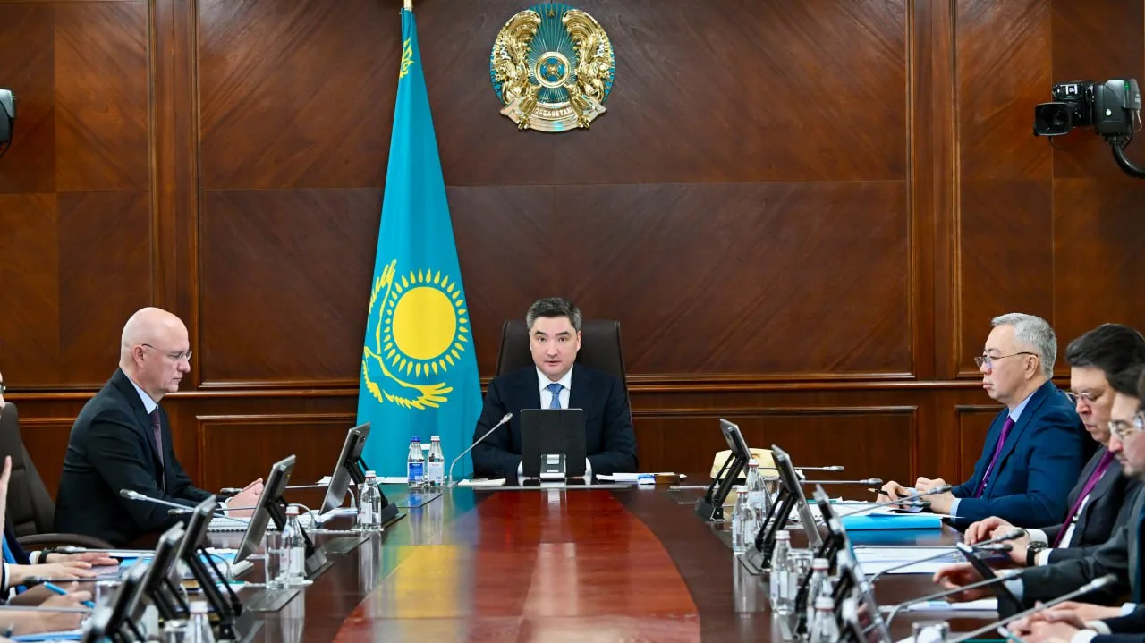 Өсімдіктер мен жануарлар дүниесінің сақталуын қамтамасыз ете отырып, туристік инфрақұрылымды орнықты дамыту және көрсетілетін қызметтер сапасын арттыру — Олжас Бектенов бірқатар тапсырма берді