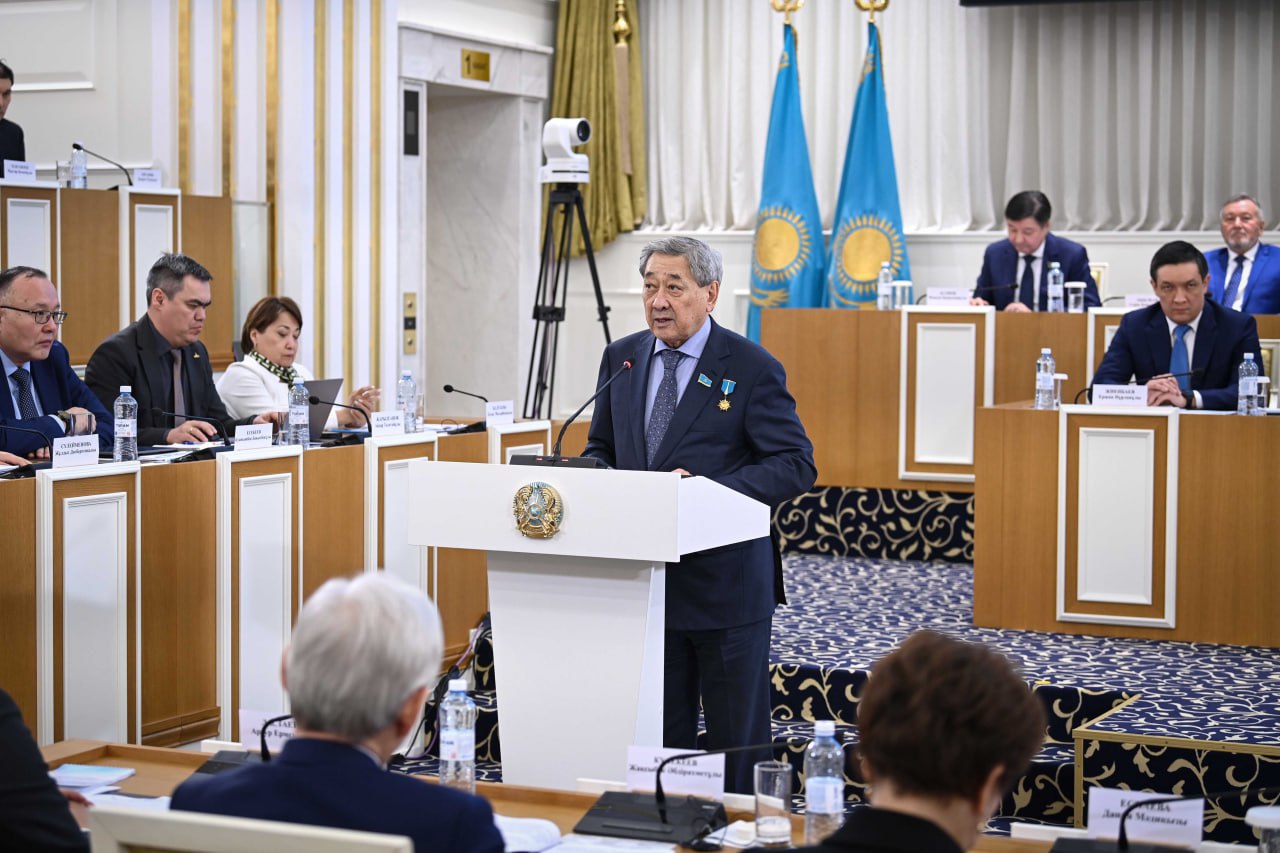 Ел болашағы үшін айрықша маңызға ие Конституциялық реформаны бүкіл жұрт болып пысықтап жатырмыз – Бақтықожа Ізмұхамбетов