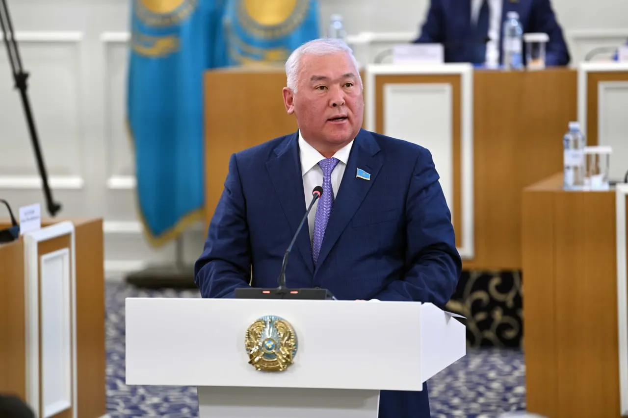 В проект Конституции внесены изменения касательно понятия и названияреферендума – Мурат Абенов