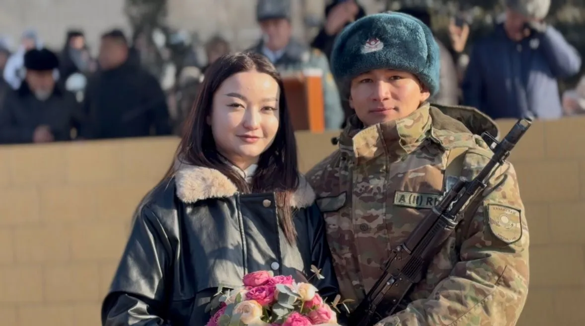 В Семее церемония принятия Военной присяги гвардейцев запомнилась особыми моментами