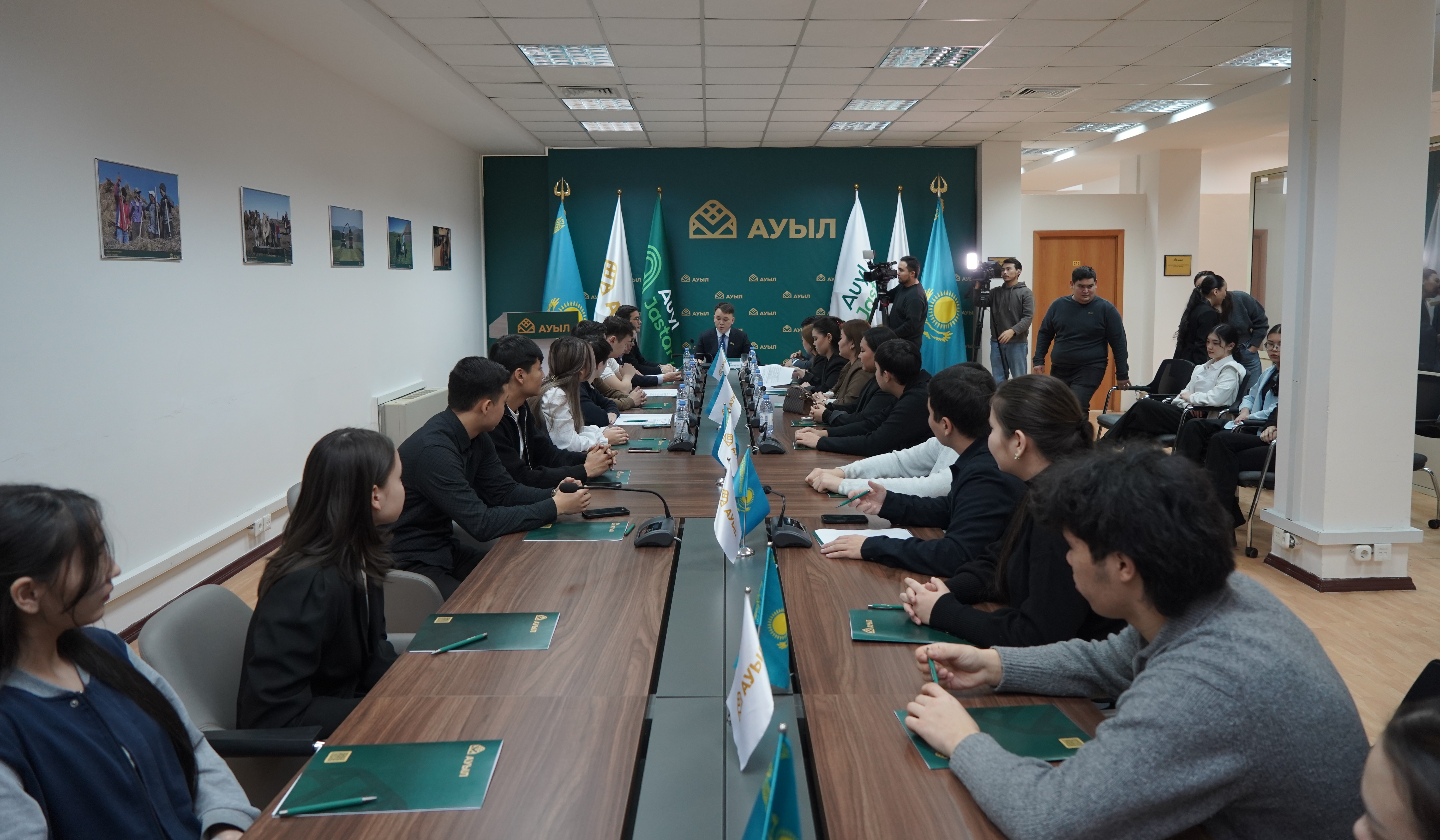 Астанада Конституциялық реформаға арналған жастардың диалог алаңы өтті