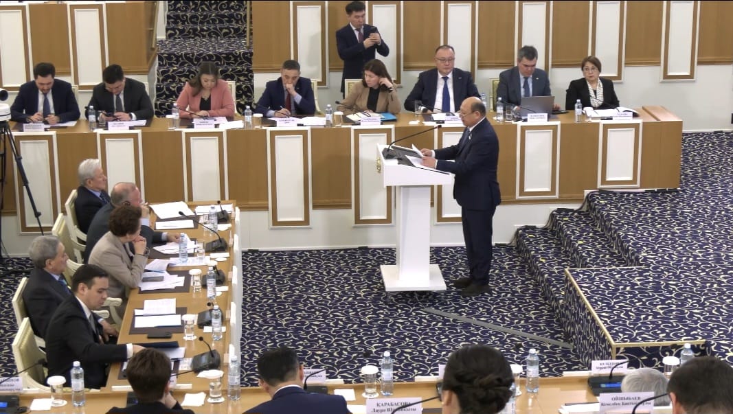 Цифрлық құқықты қорғау бүгінгі күннің талабы – Алматы облысы мәслихатының төрағасы
